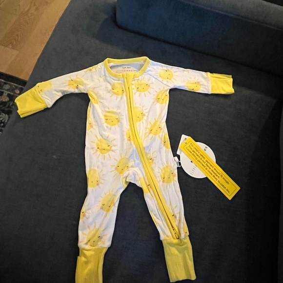 NWT little sleepies Sunshine zippy - Picture 2 of 4